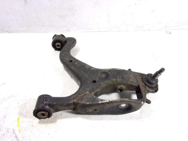 Wahacz zawieszenia przedniego dolny prawy LR014136 LAND ROVER