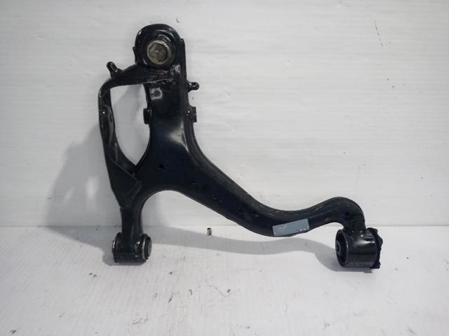 Wahacz zawieszenia przedniego dolny prawy LR014136 LAND ROVER