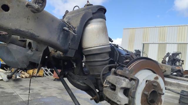 Amortyzator tylny LR014195 LAND ROVER