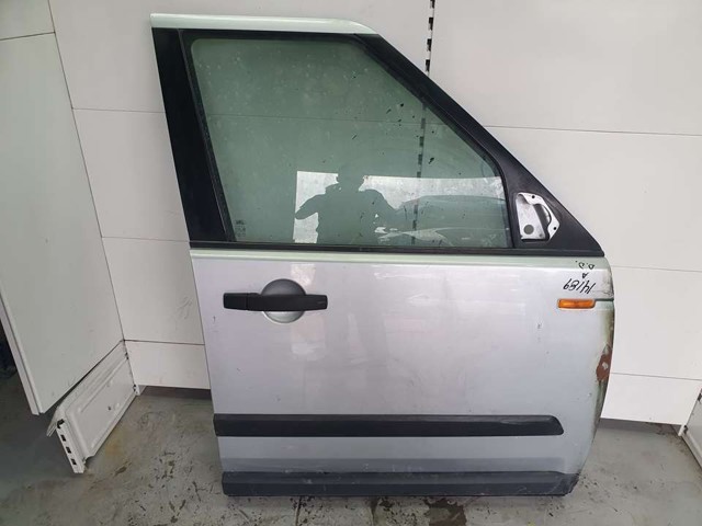 Drzwi przednie prawe LR016462 LAND ROVER