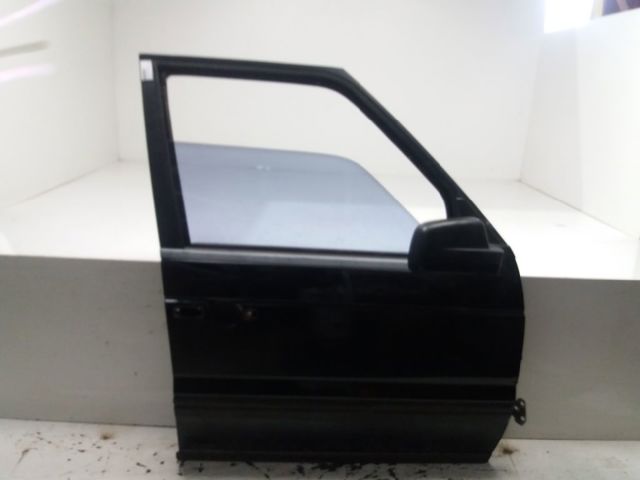 Drzwi przednie prawe LR016464 LAND ROVER