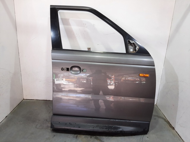 Drzwi przednie prawe LR016464 LAND ROVER