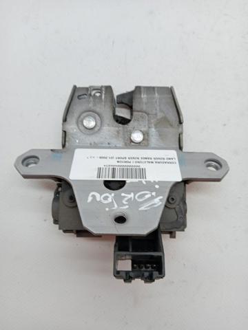 Zamek klapy bagażnika (3/5 drzwi tylnych) LR016678 LAND ROVER