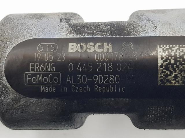 Regulator ciśnienia paliwa w listwie paliwowej LR022983 Land Rover
