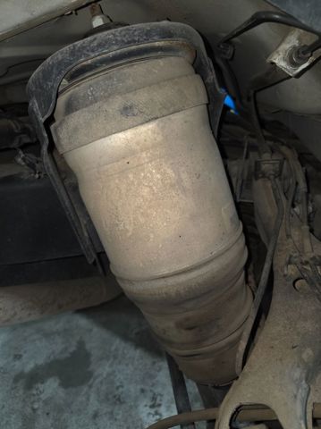 LR023234 Land Rover