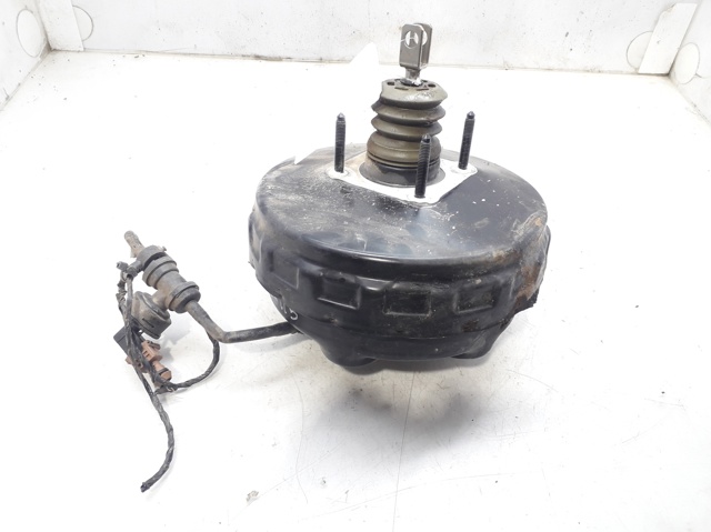 Wzmacniacz próżniowy hamulców LR025443 LAND ROVER