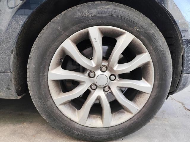 LR037742 Land Rover