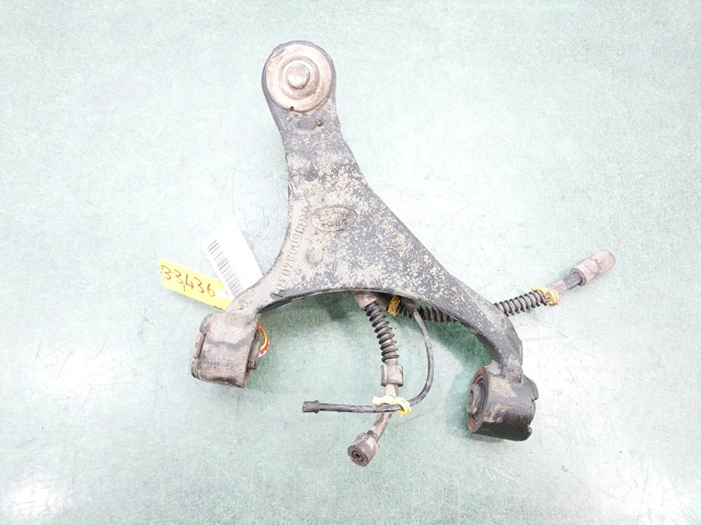 Wahacz zawieszenia przedniego prawy górny LR051617 LAND ROVER