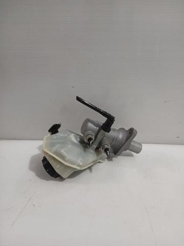 Główny cylinder hamulców LR067017 LAND ROVER