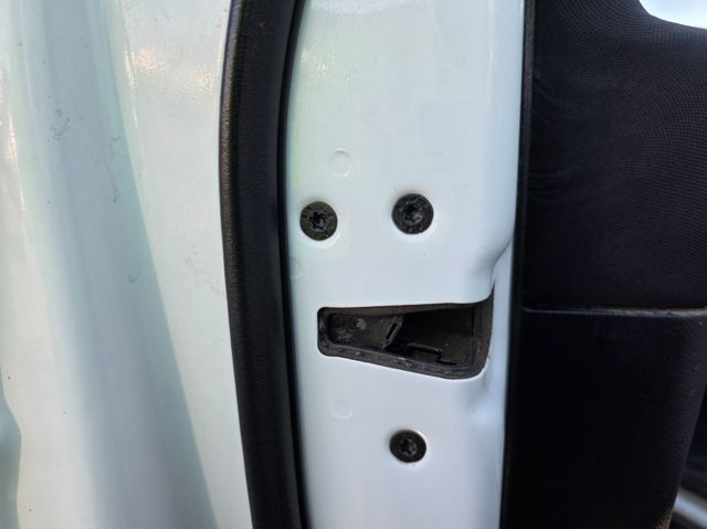 LR071636 Land Rover