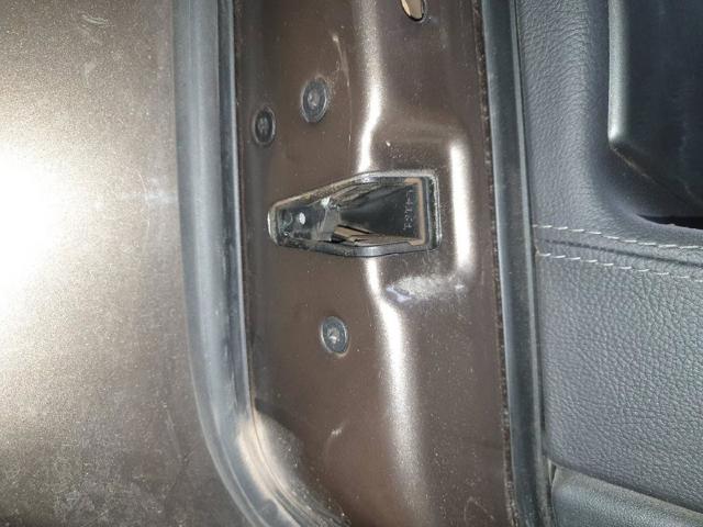 Zamek drzwi tylnych lewych LR071650 LAND ROVER
