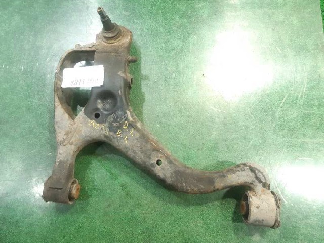 Wahacz zawieszenia przedniego dolny lewy LR075995 LAND ROVER