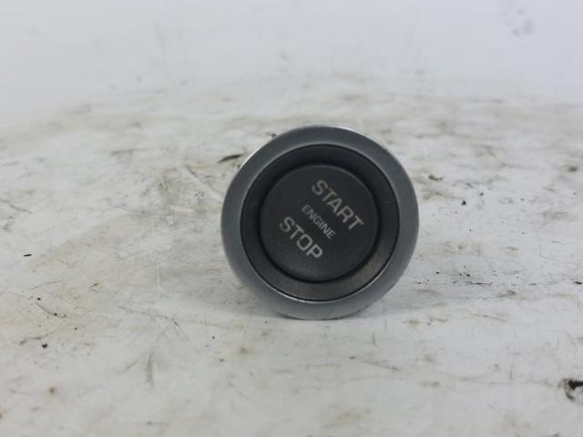 LR094038 Land Rover
