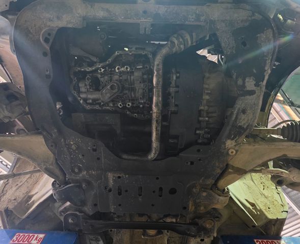 LR098369 Land Rover