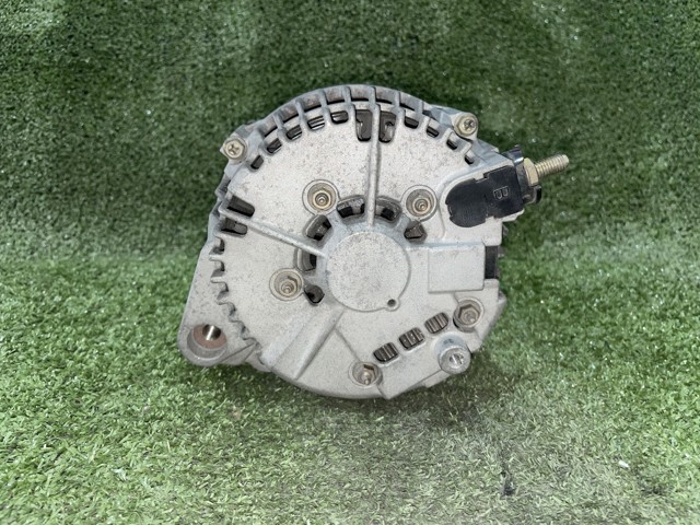 Alternator LR1110717 NISSAN