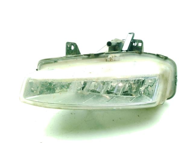 Lampa przeciwmgielna lewa LR136869 LAND ROVER