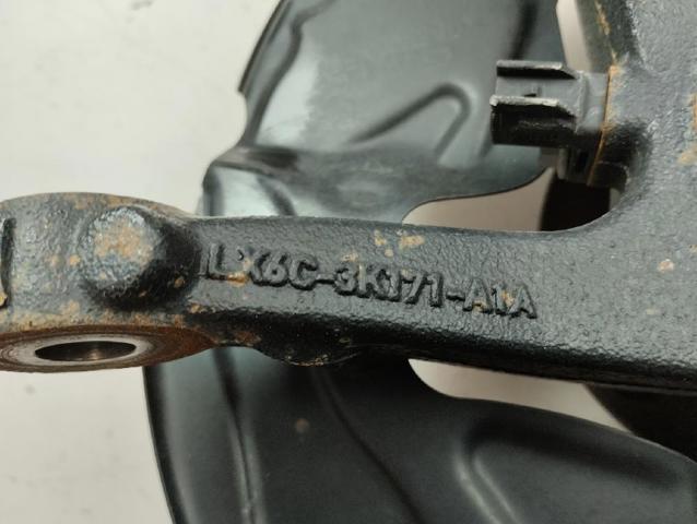 Czop (zwrotnica) przedni lewy LX6C3K171A1A FORD