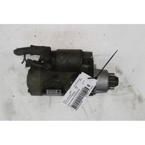 Rozrusznik M001T68681 NISSAN