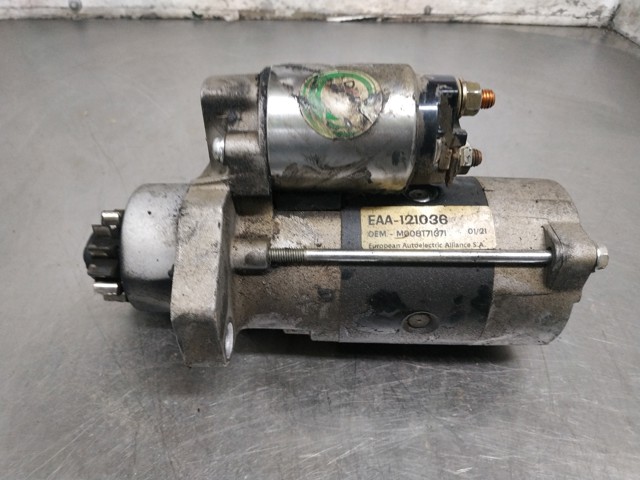 Rozrusznik M008T71371 NISSAN