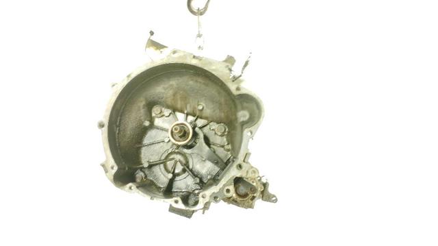 Mechaniczna skrzynia biegów w komplecie M011S5A012 MITSUBISHI