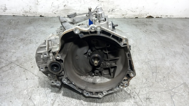 Mechaniczna skrzynia biegów w komplecie Opel Mokka 1 J13