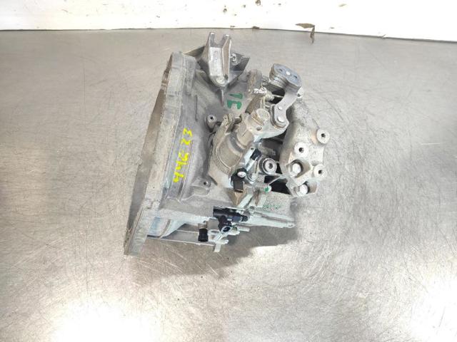 Mechaniczna skrzynia biegów w komplecie Opel Mokka 1 J13