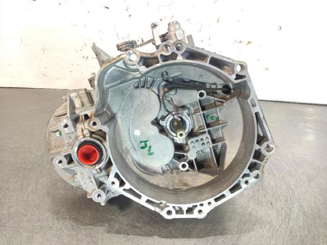 Mechaniczna skrzynia biegów w komplecie Opel Mokka 1 J13