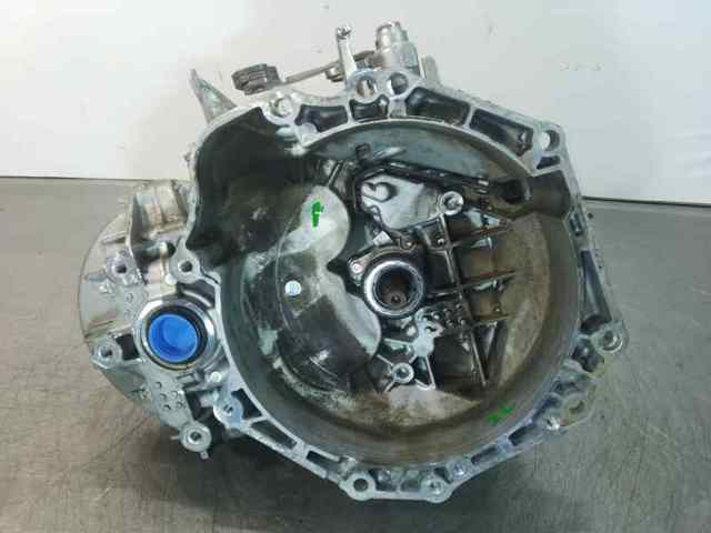 Mechaniczna skrzynia biegów w komplecie Opel Mokka 1 J13