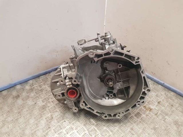Mechaniczna skrzynia biegów w komplecie M320MDE OPEL