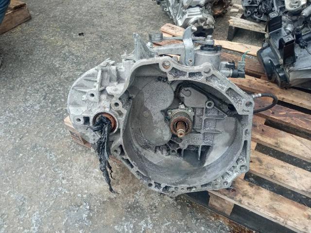 Mechaniczna skrzynia biegów w komplecie M320MDE OPEL