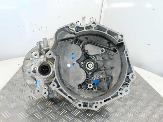 Mechaniczna skrzynia biegów w komplecie M320MDE OPEL