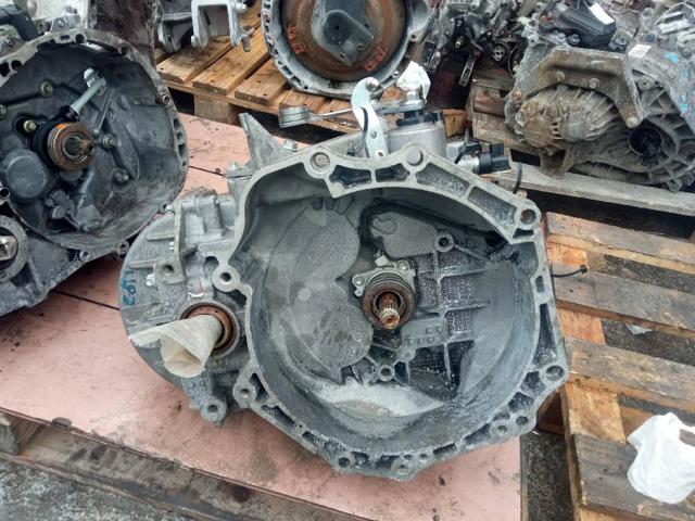 Mechaniczna skrzynia biegów w komplecie M320MDE OPEL