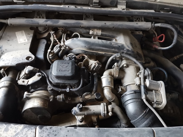  BMW 5  (E39)