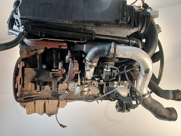 Silnik w komplecie BMW 7 E38