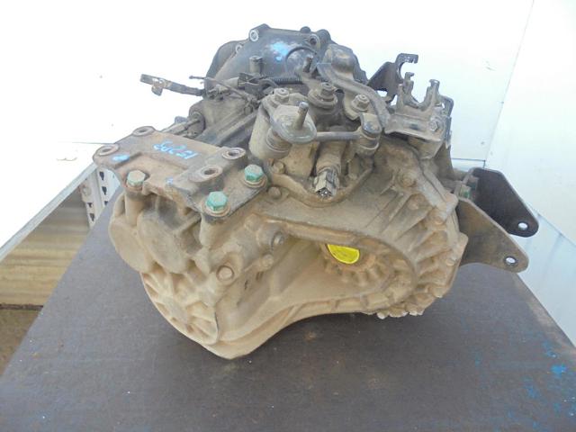 Mechaniczna skrzynia biegów w komplecie M5GF2 HYUNDAI