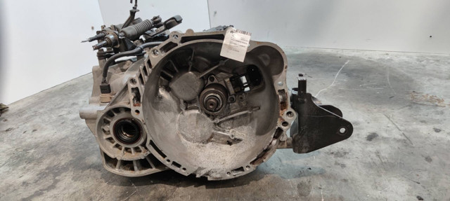 Mechaniczna skrzynia biegów w komplecie M5GF2 HYUNDAI