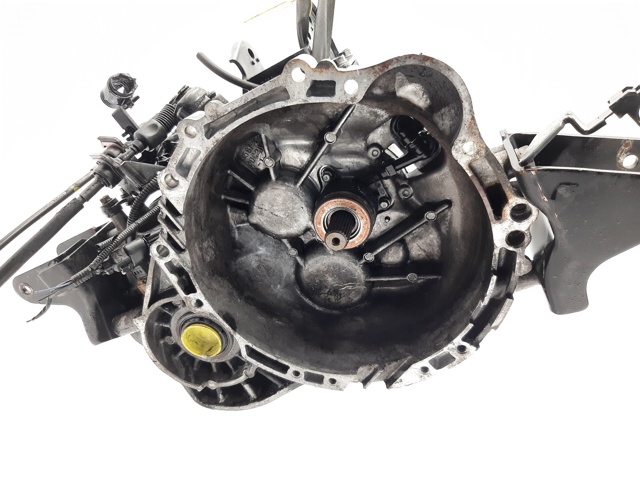 Mechaniczna skrzynia biegów w komplecie M5GF2 HYUNDAI