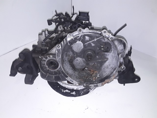 Mechaniczna skrzynia biegów w komplecie M5GF2 HYUNDAI
