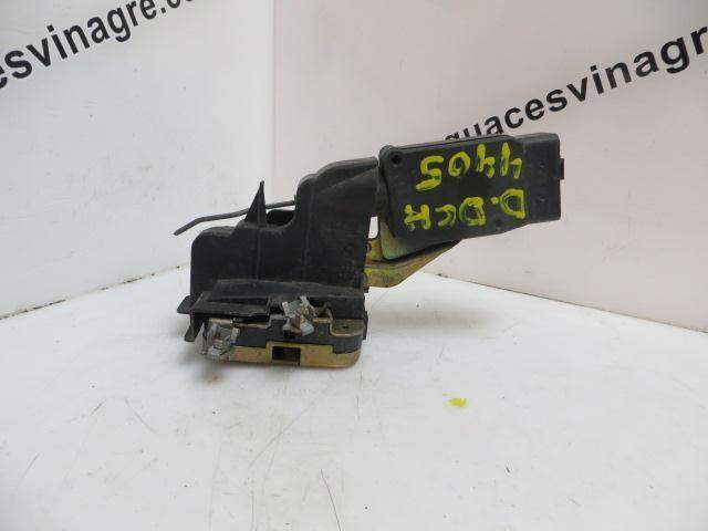 Zamek drzwi przednich prawych M852061 MITSUBISHI