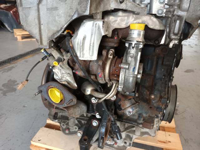 Silnik w komplecie Renault Trafic 2 FL