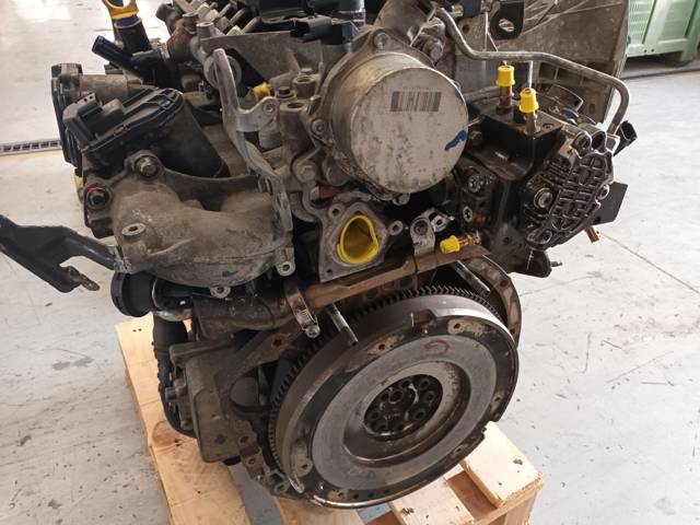 Silnik w komplecie Renault Trafic 2 FL