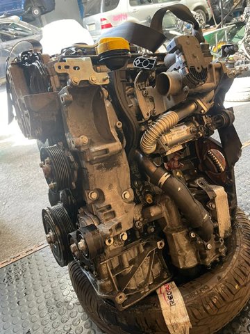 Silnik w komplecie Renault Laguna 3 BT0, BT1