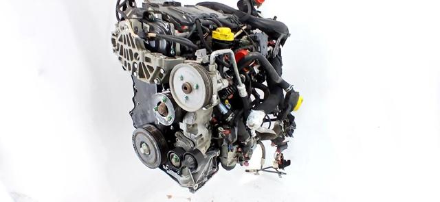 Głowica cylindrów M9RA7 RENAULT