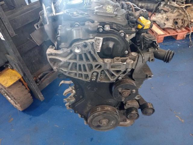 Głowica cylindrów Renault Vel Satis BJ0