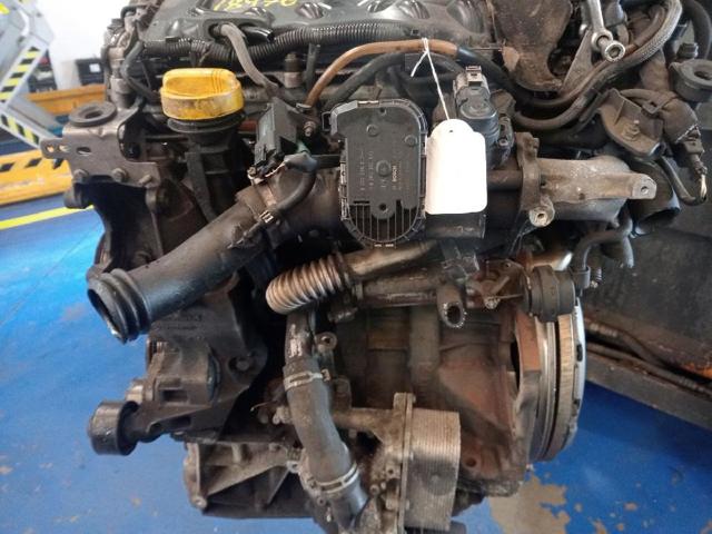 Głowica cylindrów Renault Vel Satis BJ0