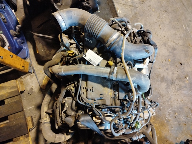 Silnik w komplecie Renault Master 3 FV, JV