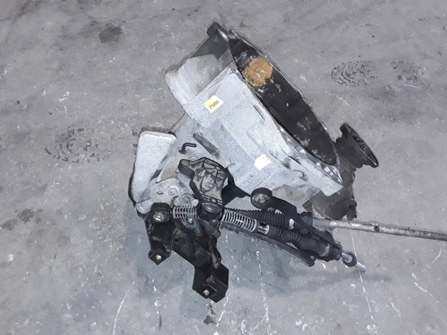 Mechaniczna skrzynia biegów w komplecie MAL VAG