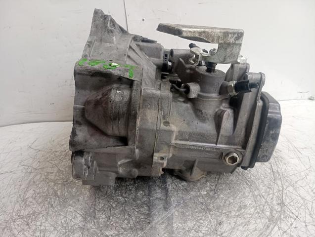 Mechaniczna skrzynia biegów w komplecie MAL VAG