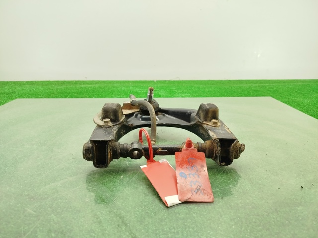 Wahacz zawieszenia przedniego prawy górny MB109631A HYUNDAI