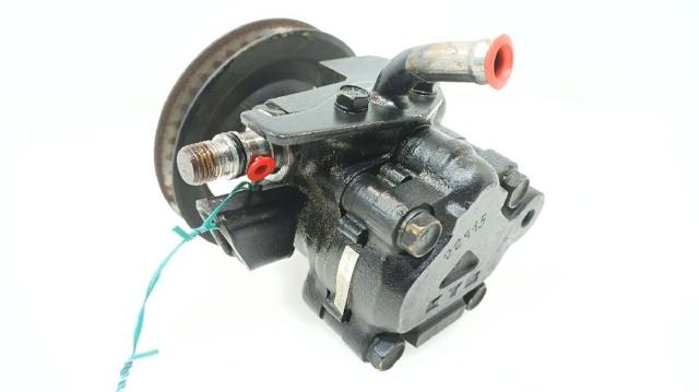 Pompa wspomagania hydraulicznego kierownicy Mitsubishi Pajero 1 L04G, L14G